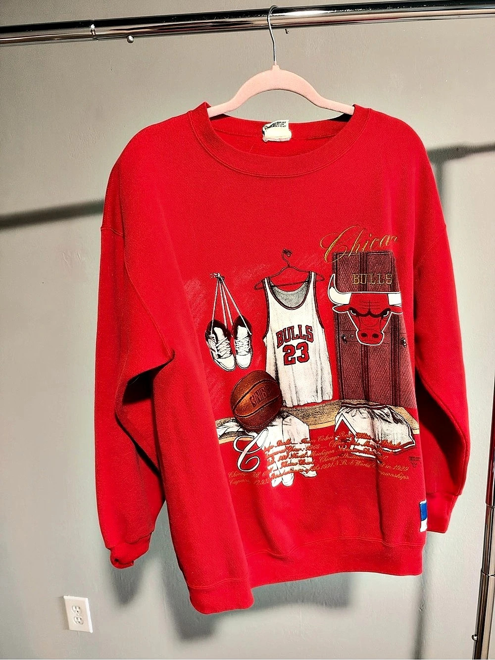 Vintage Mitchell & Ness NBA Chicago Bulls Graphic Sweatshirt Size Medium